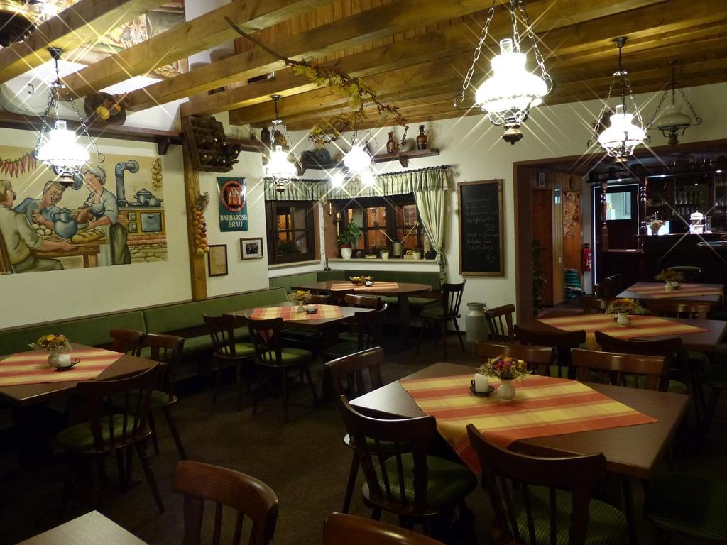 Hotel Friedchen Mit Eigener Fleischerei Artern Екстериор снимка